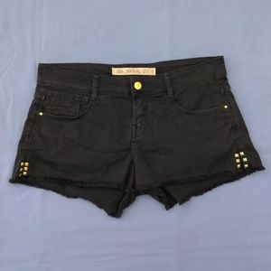 Zara Trafaluc size 6 black cutoff jean shorts
